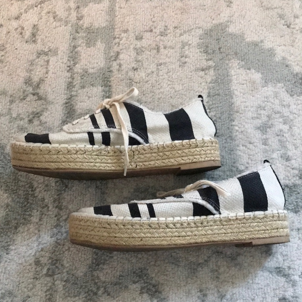 🖤❗️DV platform shoe!❗️🖤 - Picture 2 of 4